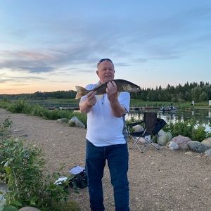 Meet your Posher, Bob